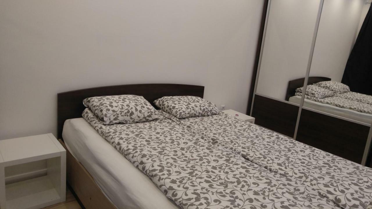 Modern Apartment Sofia Center Buitenkant foto